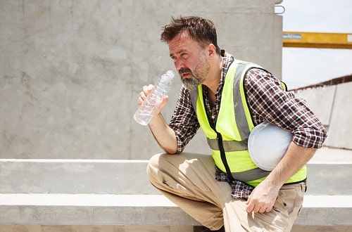 Worker Drinking Water iStock golfcphoto